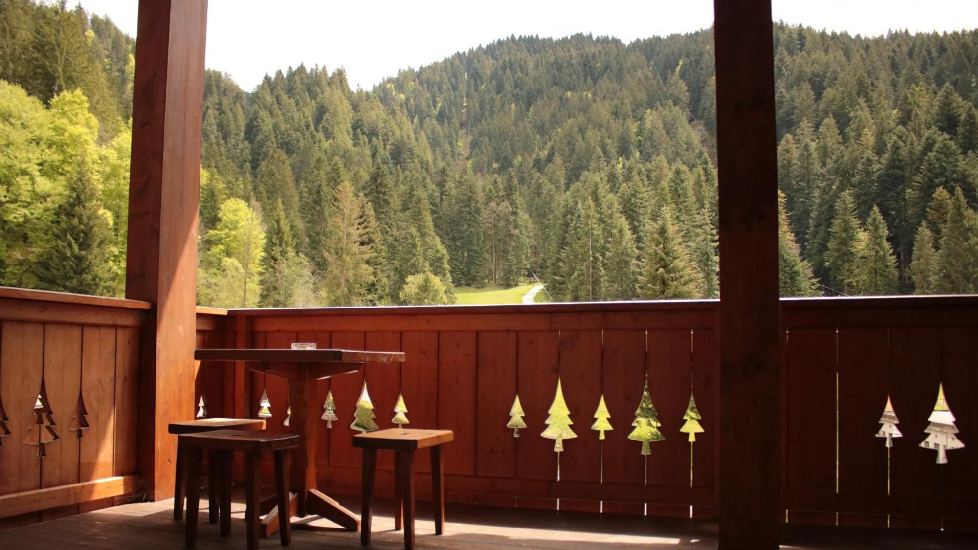 Hotel Le Pinete Пьяццаторре Экстерьер фото